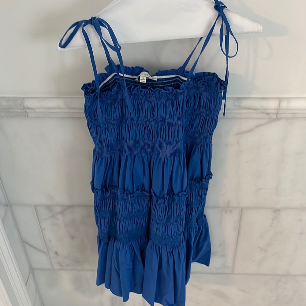 Pinch Size Small Shoulder Tie Dress